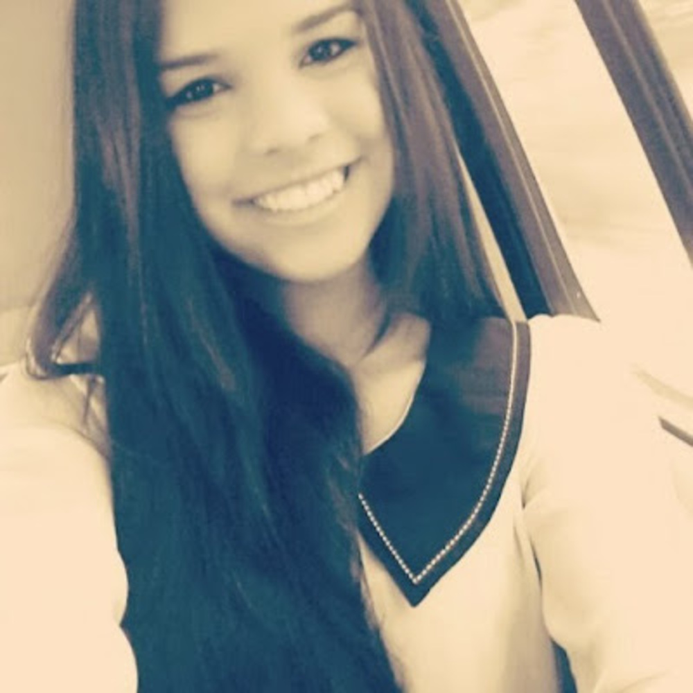 Meet your Posher, Alondra